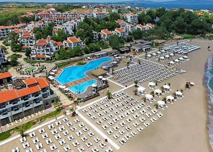 In The Picturesque Oasis & דירה *